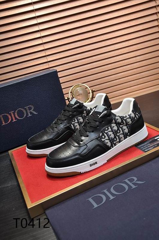 DIOR Men's Shoes 200